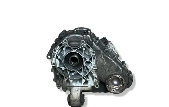 Land Rover Discovery 4 - LR4 Gearbox transfer box case BH427K780AB