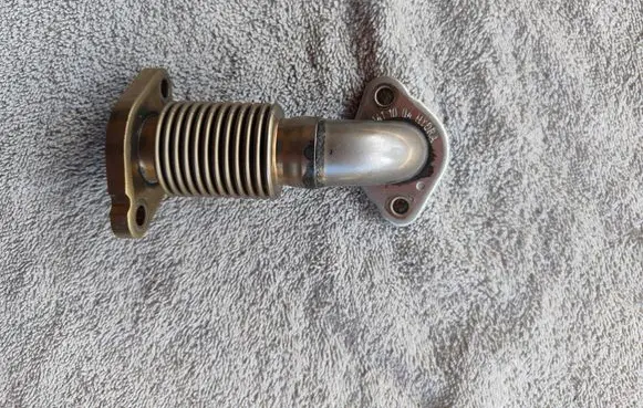 Mercedes-Benz E W212 EGR valve line/pipe/hose A6511411004