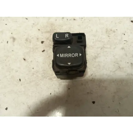 Subaru Forester SG Wing mirror switch 183575