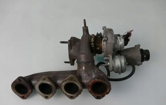 Mercedes-Benz C W204 Turbo 2710903580 A16860