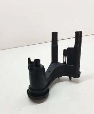 Land Rover Range Rover Sport L320 Breather/breather pipe/hose 4R8Q6A785AE C8W0A