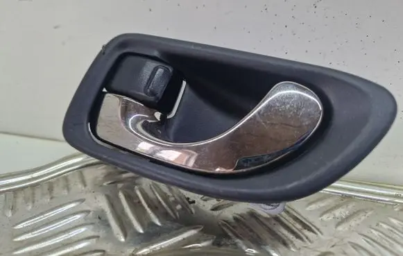 Mitsubishi Galant Rear door interior handle