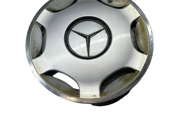 Mercedes-Benz E W124 R15 wheel hub/cap/trim 1244011424