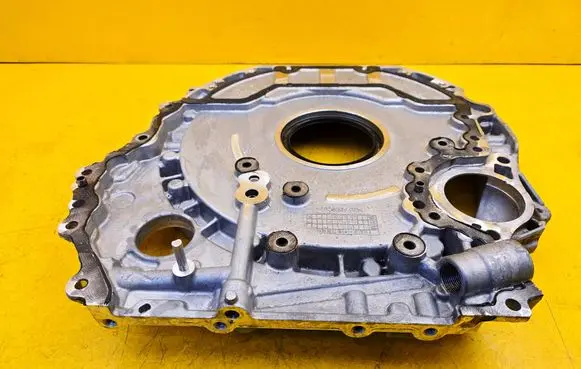 Mercedes-Benz C W205 Timing chain cover A6540105807
