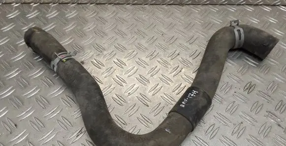 Toyota RAV 4 (XA40) Engine coolant pipe/hose