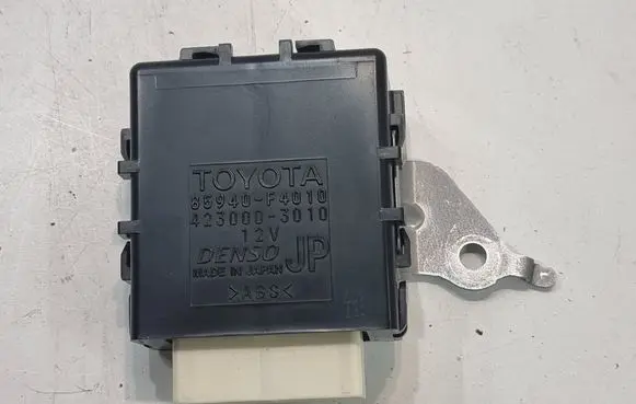 Toyota C-HR I Other control units/modules 85940F4010 4230003010