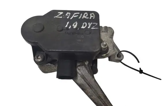 Opel Zafira B Intake manifold valve actuator/motor 55205127 55206457