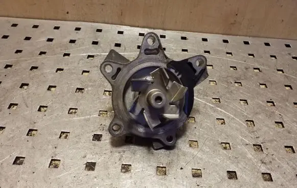 Toyota Yaris Water pump