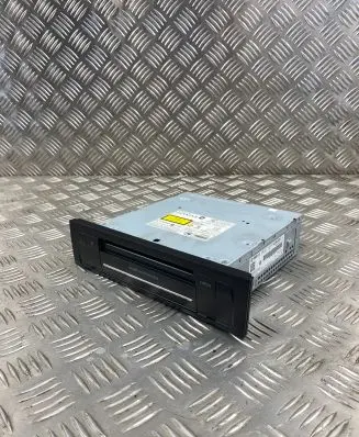 Navigation unit CD/DVD player