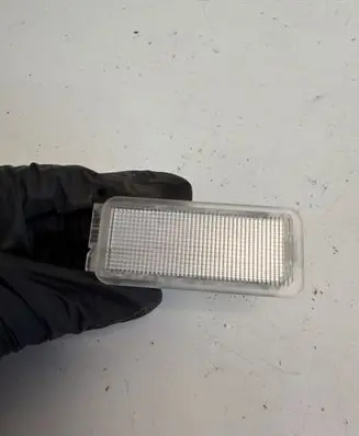 Peugeot 308 Boot/trunk interior light 