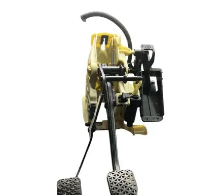 BMW 5 F10 F11 Pedal assembly 6789744 0611311A 14416710
