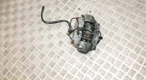 Mercedes-Benz CLS C219 Front brake caliper