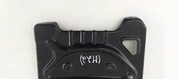 Mercedes-Benz E W212 Battery tray A2126200118