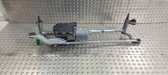 Volkswagen Golf VII Front wiper linkage and motor 5G1955023C 5G1955119A