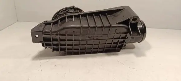 Jaguar XF X250 Air intake duct part C89WA