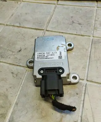 Alfa Romeo 159 ESP acceleration yaw rate sensor 51802738 15113819 A2C53241367