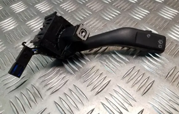 Audi A3 S3 8P Wiper control stalk 1K0953519