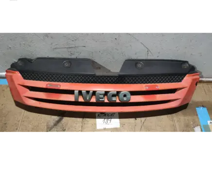 Iveco Daily 35.8 - 9 Front grill 3802801 38028012081