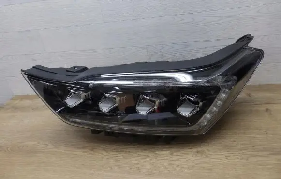 SsangYong Rexton Headlight/headlamp