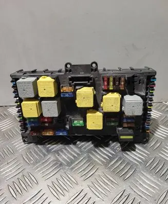 Mercedes-Benz Vito Viano W639 APC control unit/module A6399005300 A6395450801