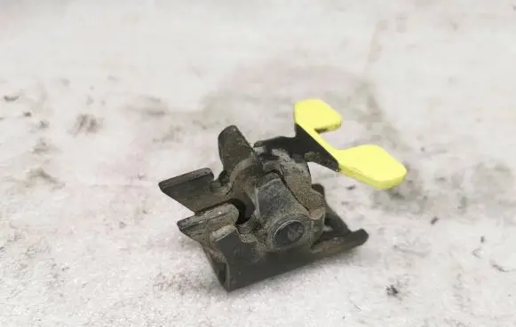 Citroen Berlingo Tailgate/boot open switch button 