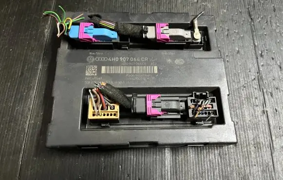 Audi A6 S6 C7 4G Comfort/convenience module 4H0907064CR 5DK01056533