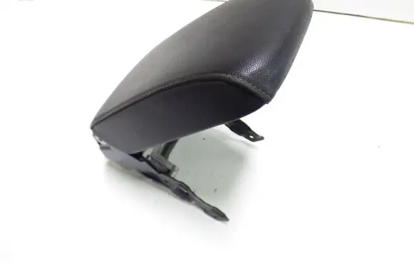 Volkswagen Golf VII Armrest 5G0864207D