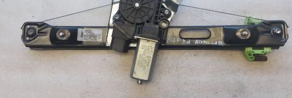 BMW 1 E81 E87 Sliding door window regulator with motor 13262410 7067798 1060079