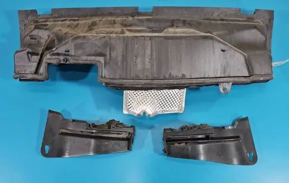 Jeep Grand Cherokee Center console 68148905AA IMPRK1592401