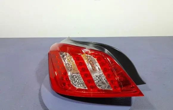 Peugeot 508 RXH Rear/tail lights 9686293780