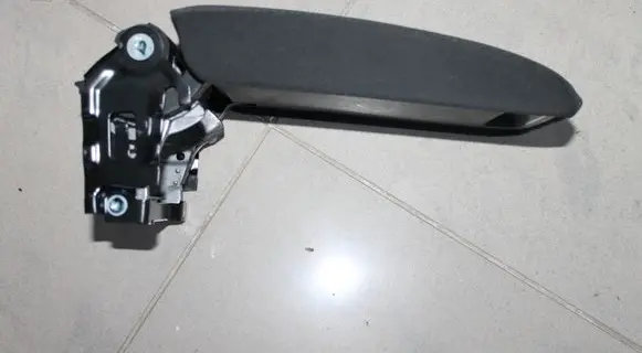 Volkswagen Golf VI Armrest GOLF6