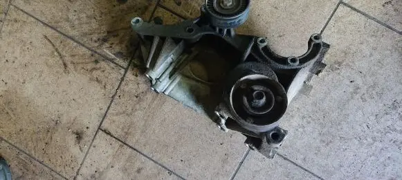 Ford Galaxy Generator/alternator bracket 