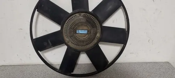 BMW 5 E39 Fan impeller 2243303 11522245498