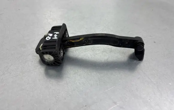 BMW 5 F10 F11 Front door check strap stopper 7182005