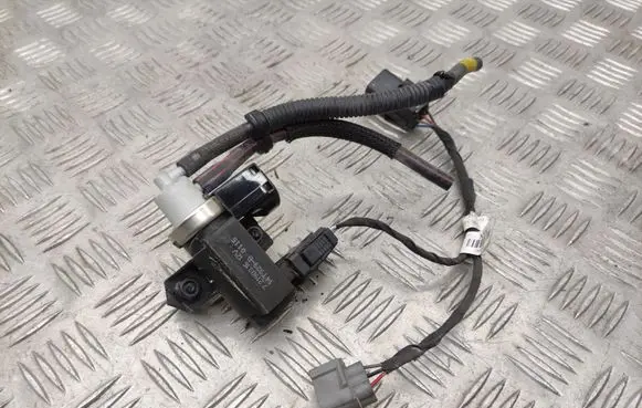 Hyundai Santa Fe Turbo solenoid valve 284502F730 72190316