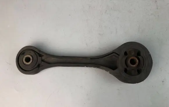 Subaru Forester SG Gearbox mount