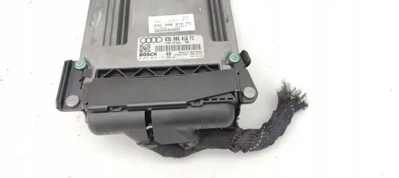 Audi A4 S4 B7 8E 8H Engine control unit/module 03G906016FC