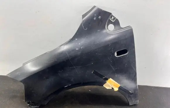 Volkswagen Fox Fender 5Z0821021A PP01062006 EL050152