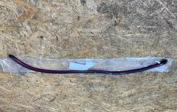 Porsche Cayenne (9Y0 9Y3) Front door rubber seal 9Y0837717APORSCHE 9Y0837717A