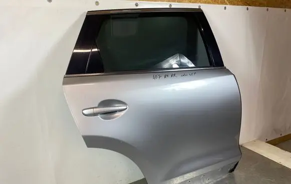 Mazda CX-9 Rear door