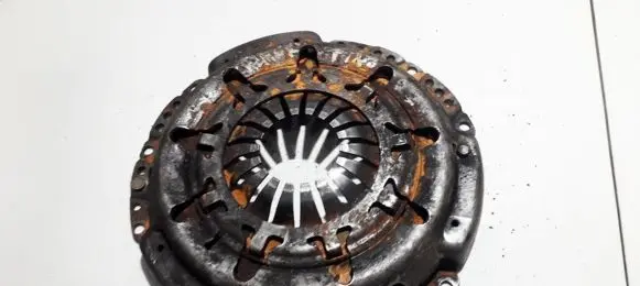 Nissan Almera Tino Pressure plate 412213700