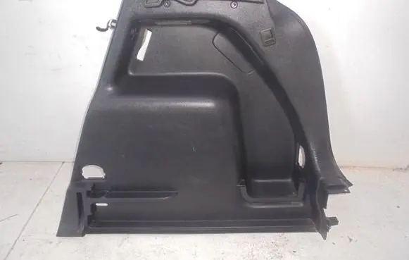 Volkswagen Golf V Trunk/boot side trim panel 5M0807428P