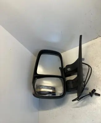 Iveco Daily 35 - 40.10 Front door electric wing mirror 3800402