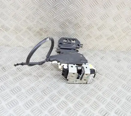 Jeep Cherokee Front door lock P04589914AD 04589914AD