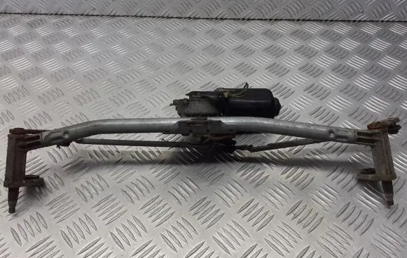 Volkswagen Golf IV Front wiper linkage 