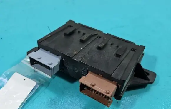 Peugeot 508 Central body control module 9665524180 IMPRK1535257