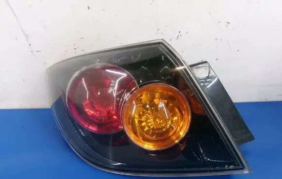 Mazda 3 I Rear/tail lights