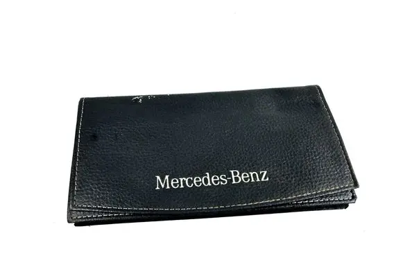 Mercedes-Benz E W213 User manual A0005851200