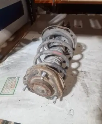 Toyota Prius+ (ZVW40) Front shock absorber/damper