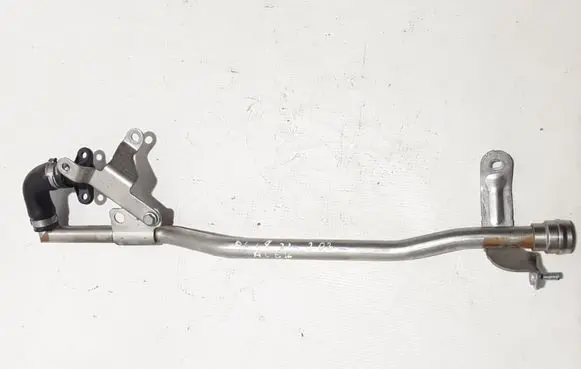 Audi A6 S6 C8 4K EGR valve line/pipe/hose 06L133607G